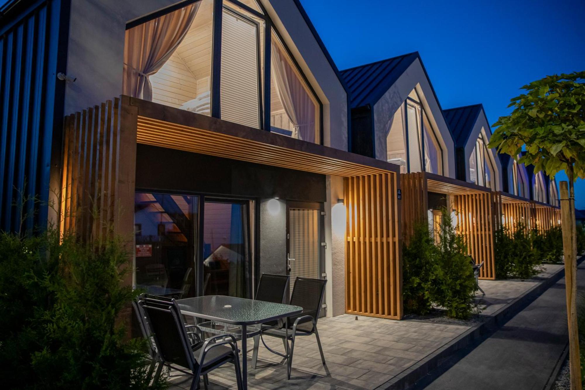 Domki Tropicana Family Bobolin Exterior photo